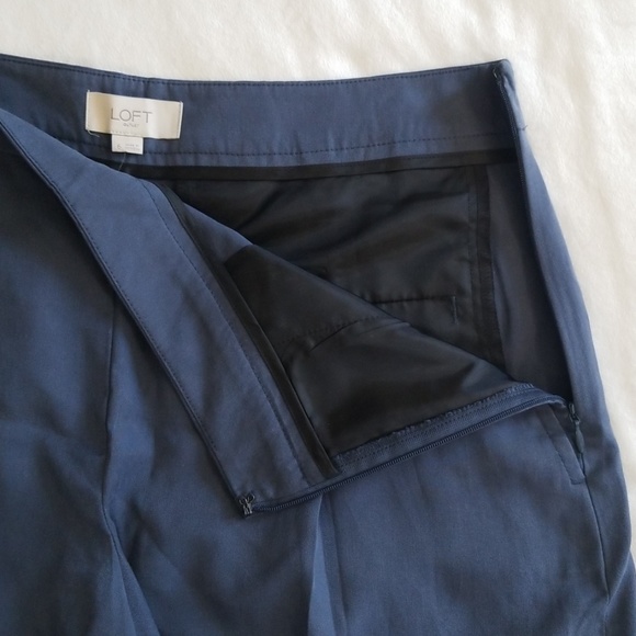 Loft pleated soft shorts - Picture 4 of 7